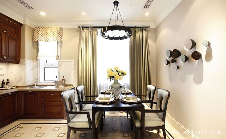 白色素凈的簡歐風(fēng)格三居室裝修效果圖